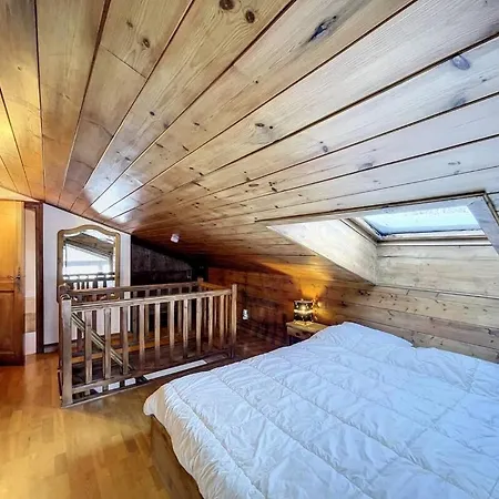 3br Centre Living In דירה *
